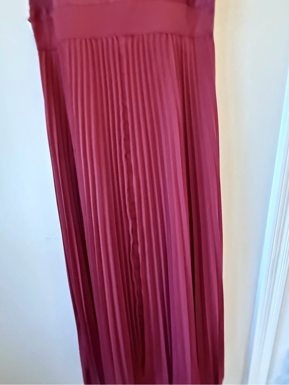 ASOS DESIGN Burgundy Pleated Maxi Dress Bridesmaid Wedding Guest Formal Size 12 - Picture 5 of 15